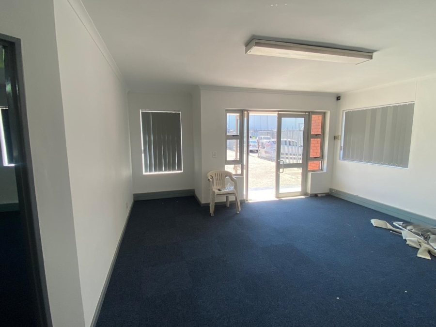 Commercial Property for Sale in Airport Industria Western Cape